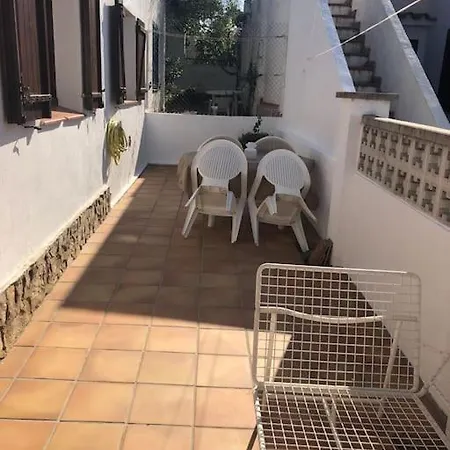 Holiday home Maison De Famille Bord De La Casita Blanca
